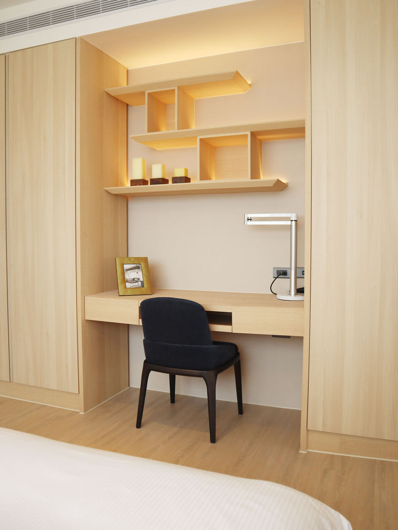 TYPE F 138M<sup style='font-size:0.7em'>2</sup>/42P  1 BEDROOMS/1 LIVING ROOM